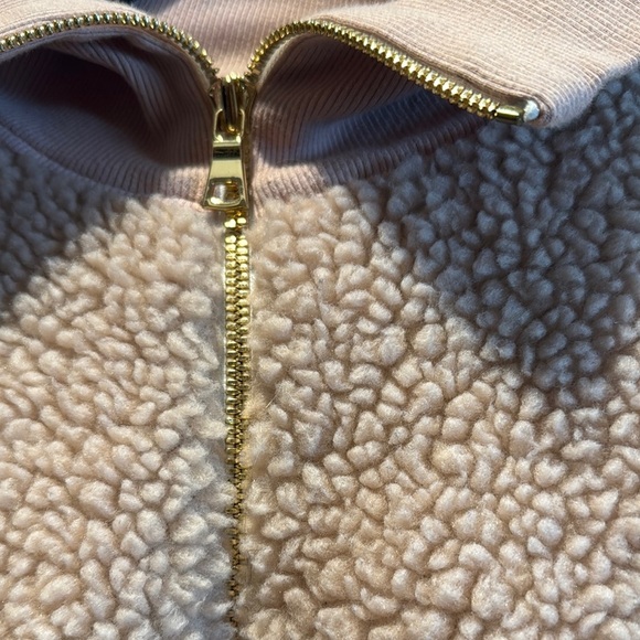Chic Cream Sherpa Pullover - Picture 2 of 6